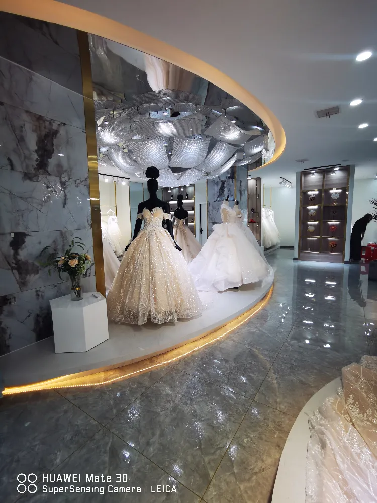 长治诺美嫁衣馆---礼服租赁