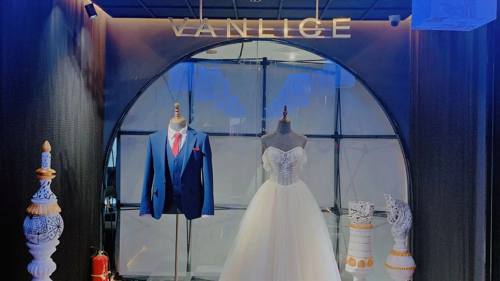 宁波范芮斯礼服馆---礼服租赁