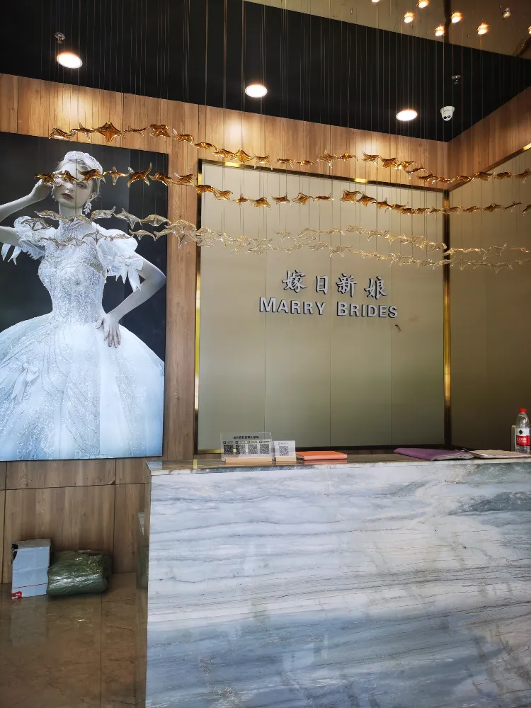 台州临海时尚经典（浙江温岭嫁日新娘）---礼服租赁